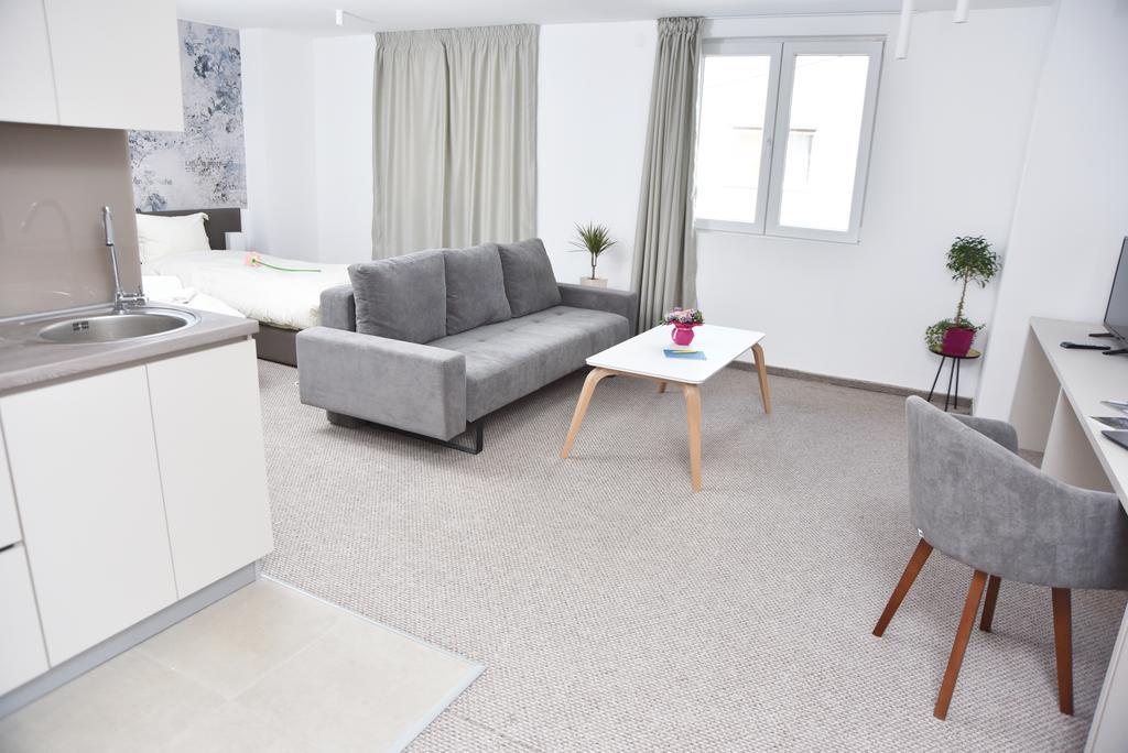 Kozle City Apartments Σκόπια Δωμάτιο φωτογραφία