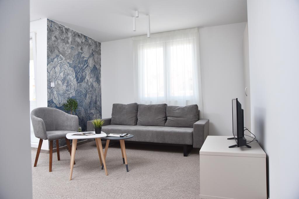 Kozle City Apartments Σκόπια Δωμάτιο φωτογραφία