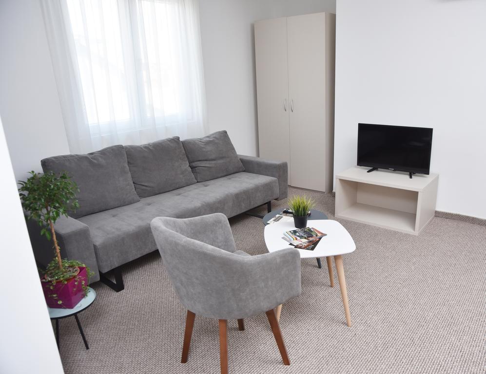 Kozle City Apartments Σκόπια Δωμάτιο φωτογραφία