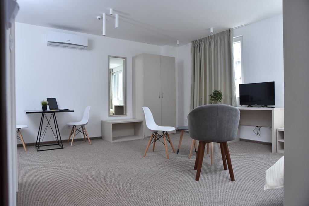Kozle City Apartments Σκόπια Δωμάτιο φωτογραφία