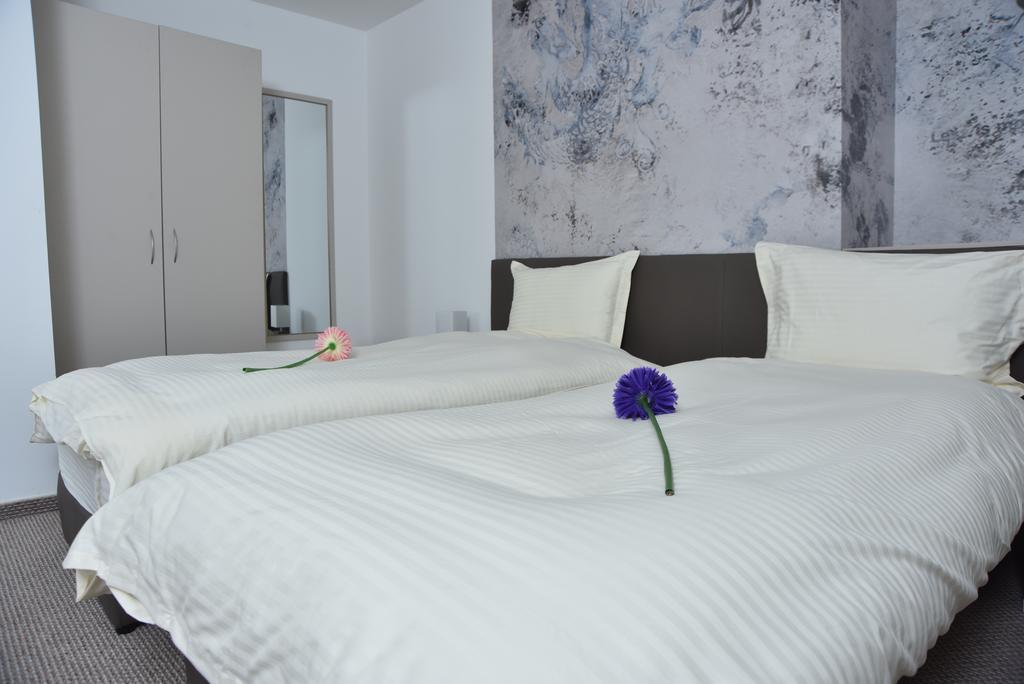 Kozle City Apartments Σκόπια Δωμάτιο φωτογραφία
