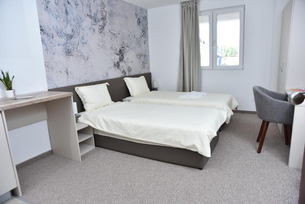 Kozle City Apartments Σκόπια Δωμάτιο φωτογραφία
