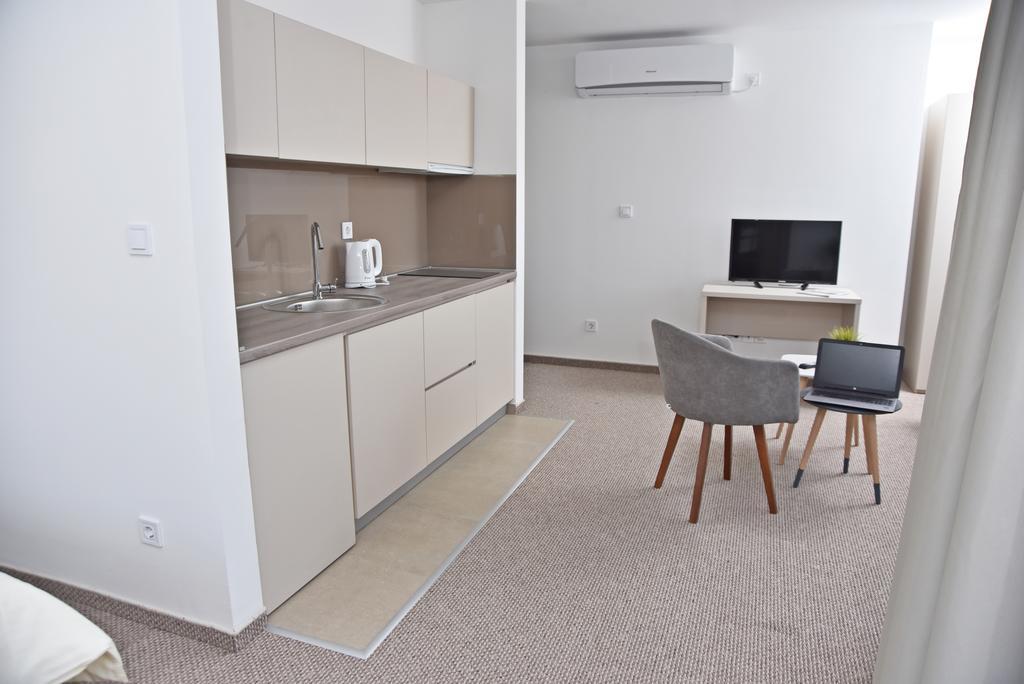 Kozle City Apartments Σκόπια Δωμάτιο φωτογραφία