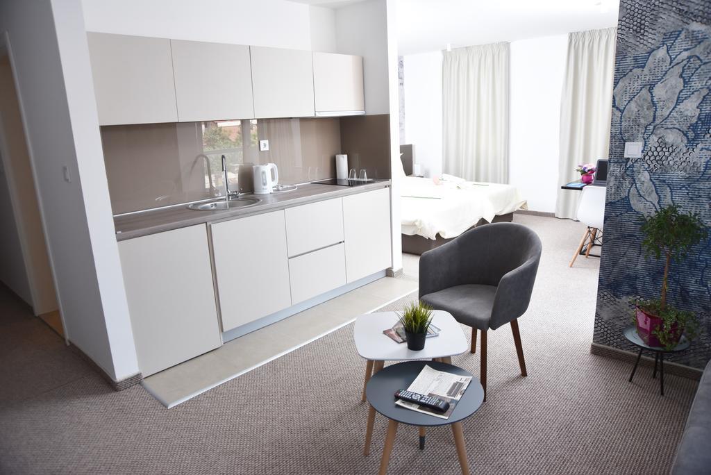 Kozle City Apartments Σκόπια Δωμάτιο φωτογραφία