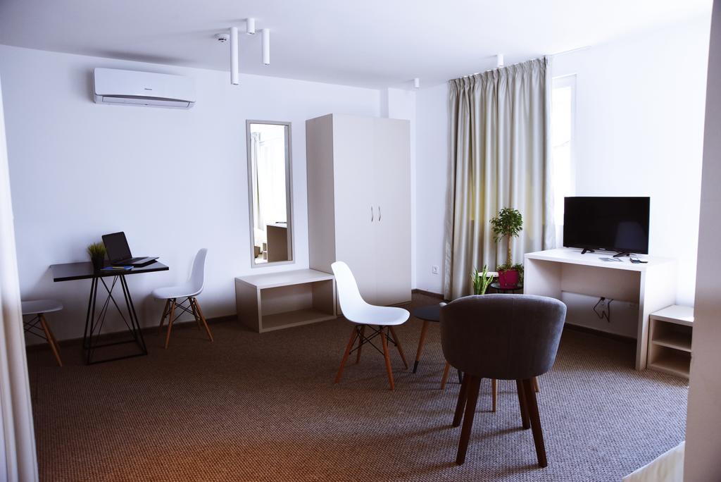 Kozle City Apartments Σκόπια Δωμάτιο φωτογραφία