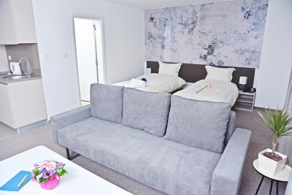 Kozle City Apartments Σκόπια Δωμάτιο φωτογραφία