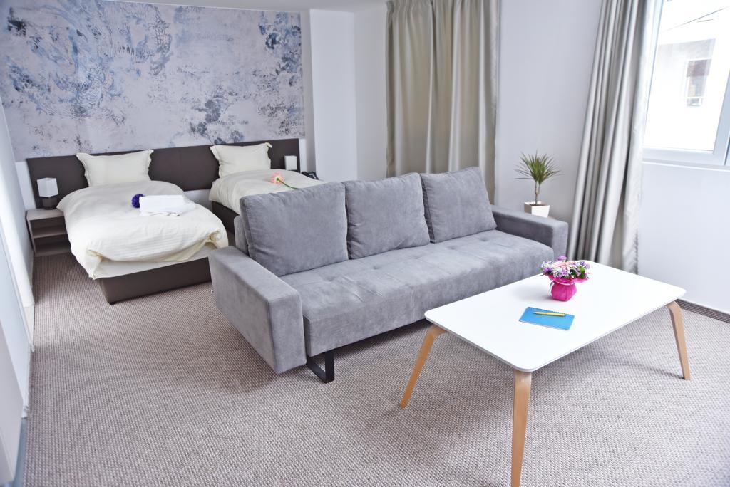 Kozle City Apartments Σκόπια Δωμάτιο φωτογραφία