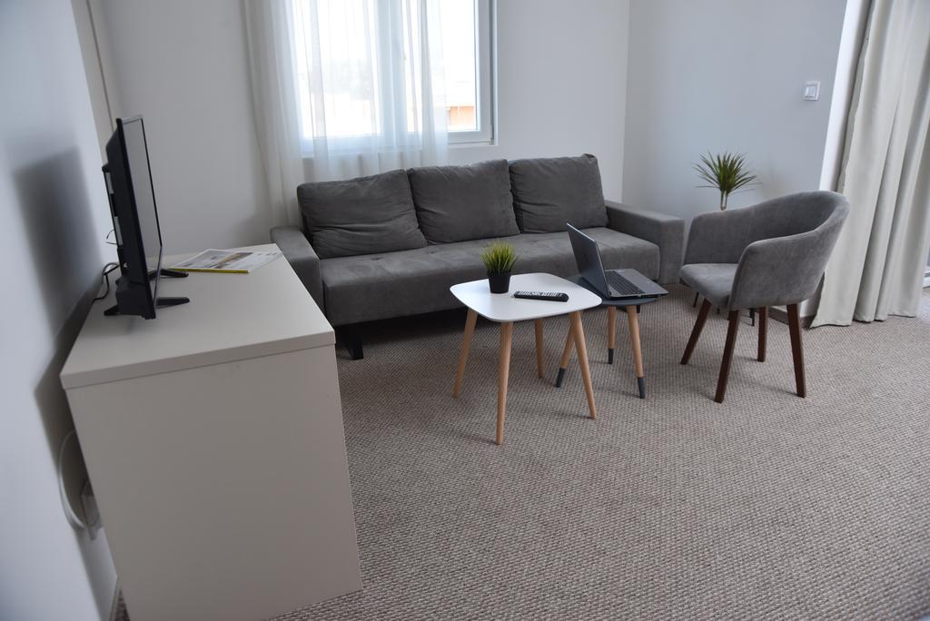 Kozle City Apartments Σκόπια Δωμάτιο φωτογραφία