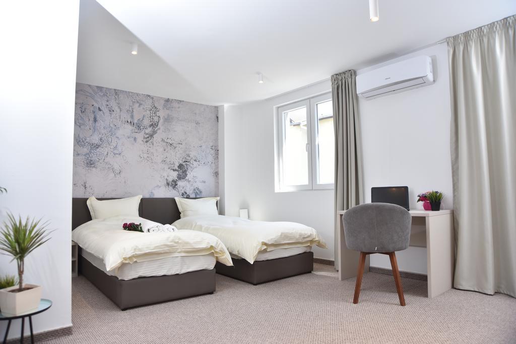 Kozle City Apartments Σκόπια Δωμάτιο φωτογραφία